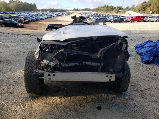 2018 TOYOTA 4RUNNER SR - JTEBU5JRXJ5582356