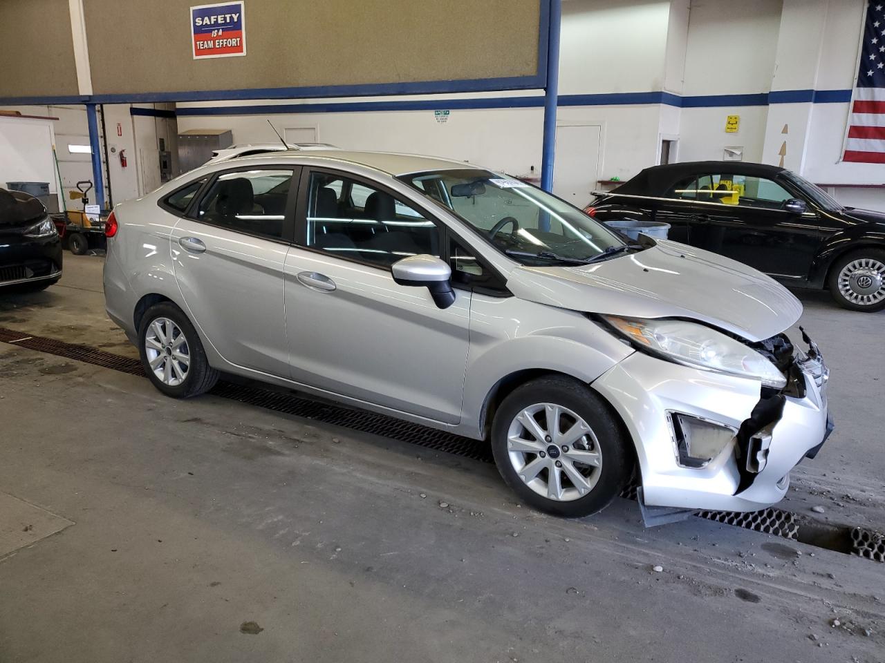 Lot #3029398697 2011 FORD FIESTA SE