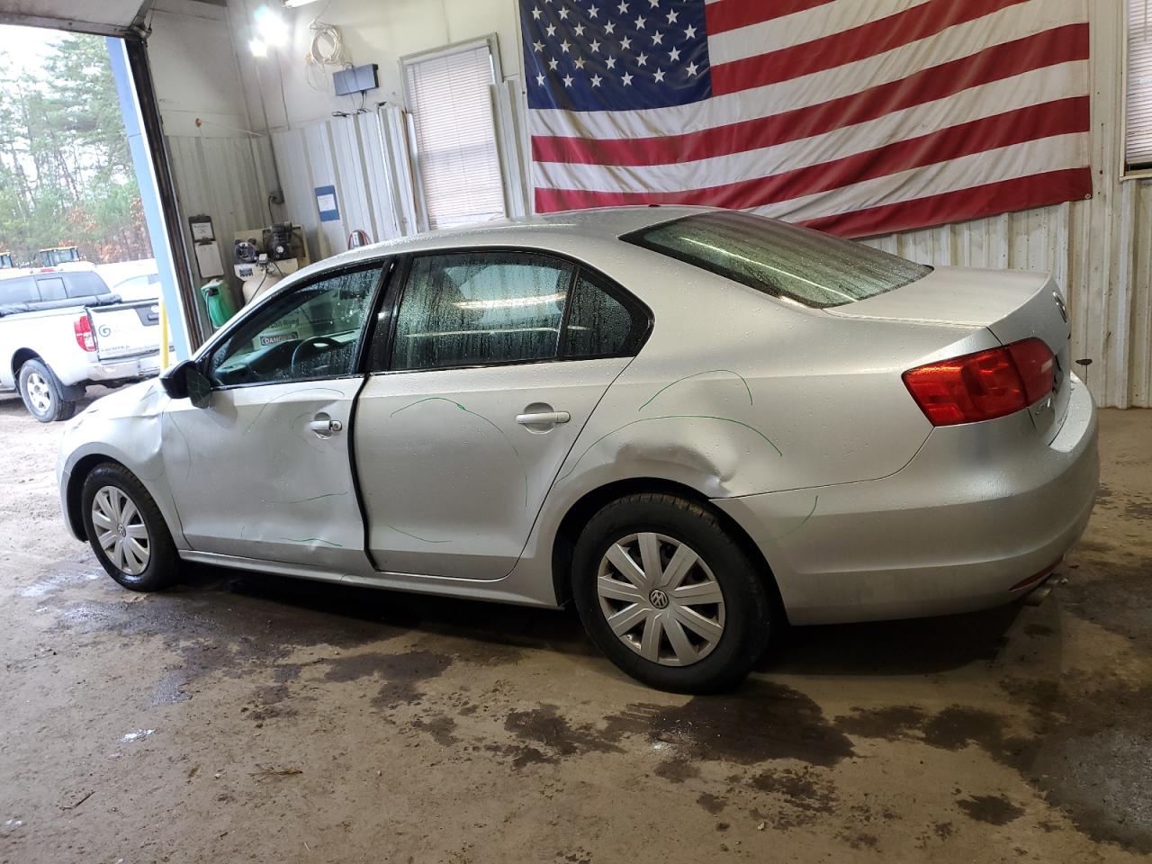 Lot #2993944359 2013 VOLKSWAGEN JETTA BASE