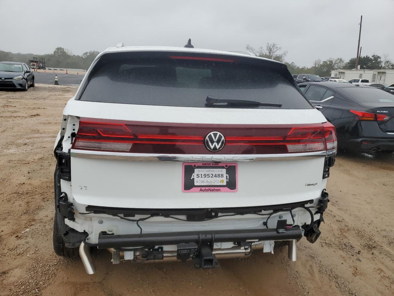 VOLKSWAGEN ATLAS CROSS SPORT SE