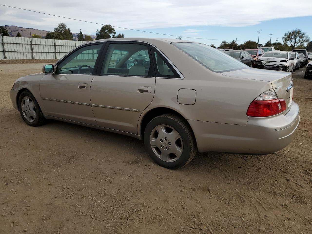 Lot #2996121490 2004 TOYOTA AVALON XL