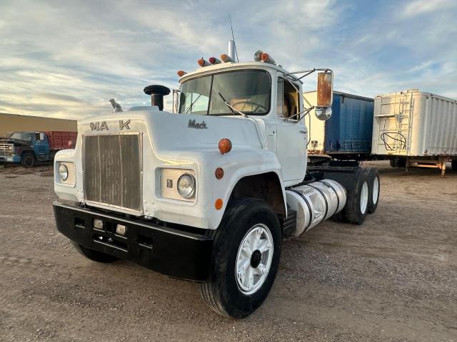 MACK R600 1980 white   R686ST25606 photo #3