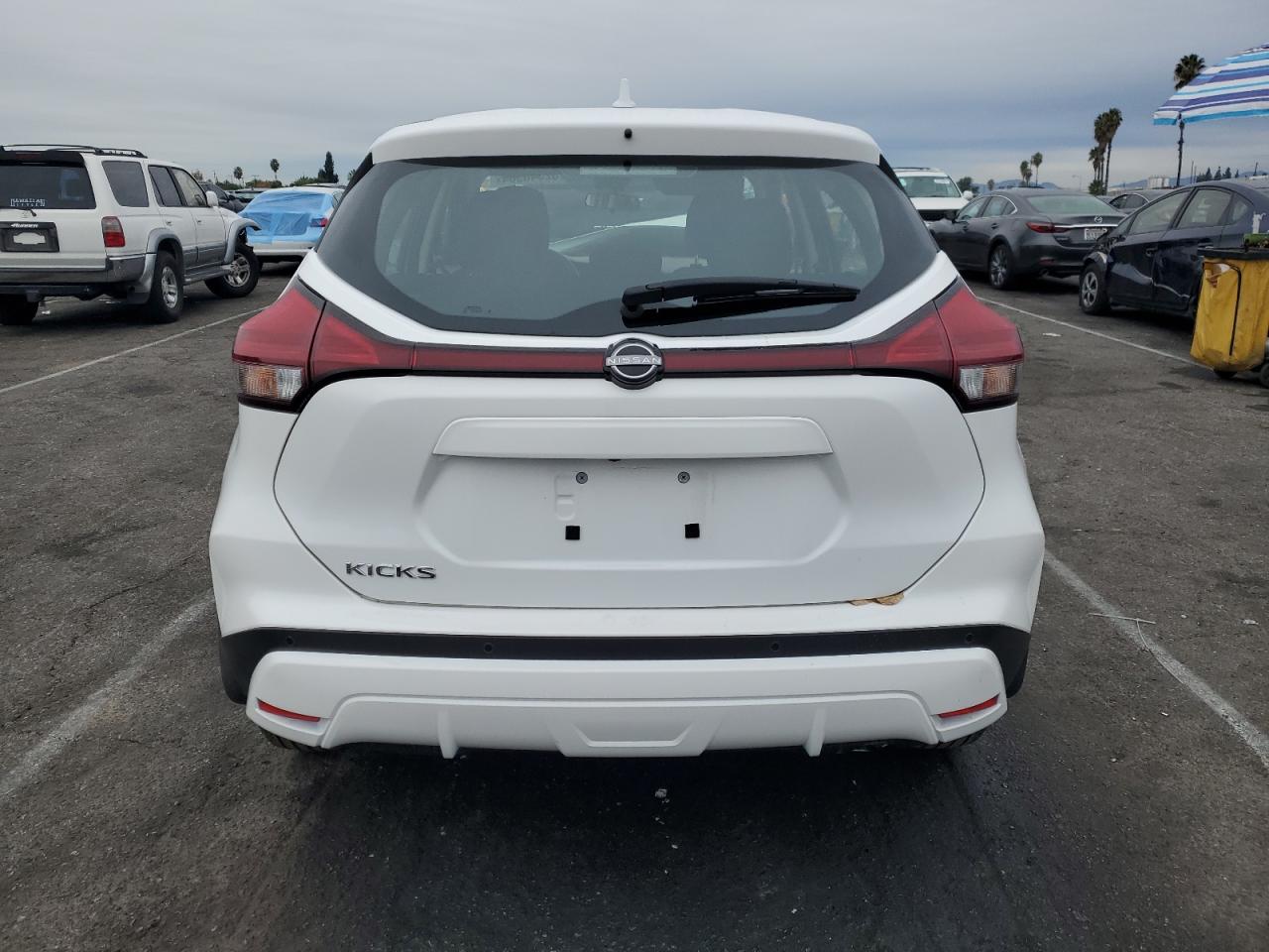 Lot #3009320582 2024 NISSAN KICKS S