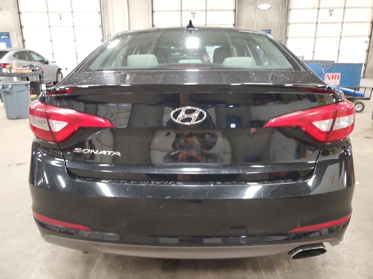 Lot #3004134871 2017 HYUNDAI SONATA SE