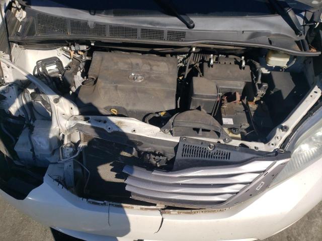2016 TOYOTA SIENNA XLE - 5TDYK3DC8GS764608