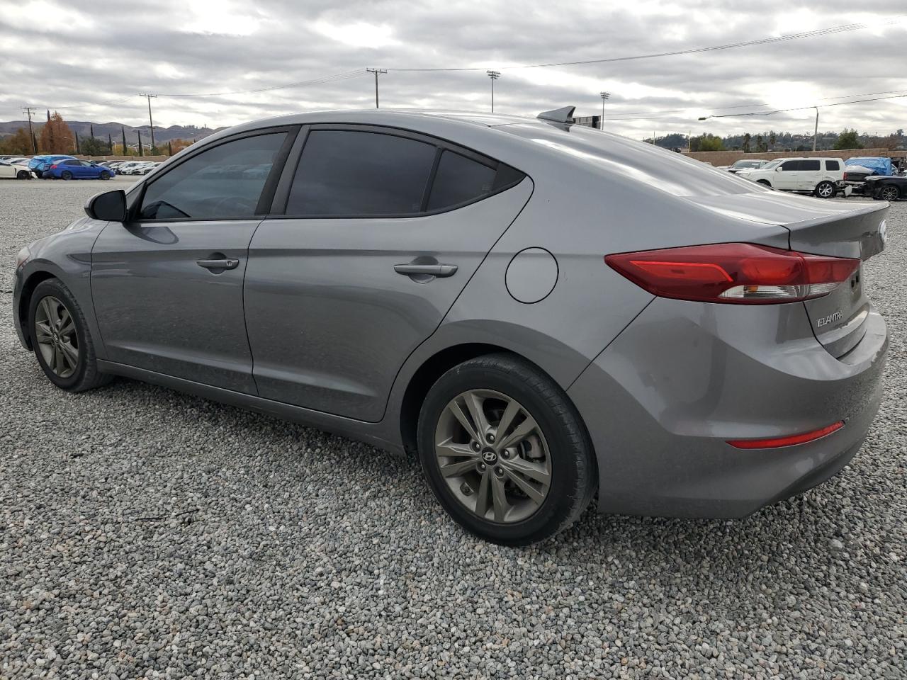 Lot #3037920980 2018 HYUNDAI ELANTRA SE