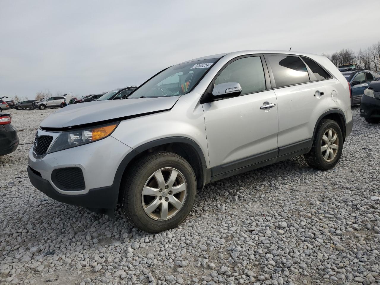  Salvage Kia Sorento