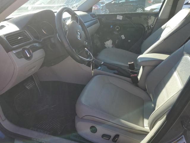 2017 VOLKSWAGEN PASSAT R-L - 1VWDT7A34HC043015