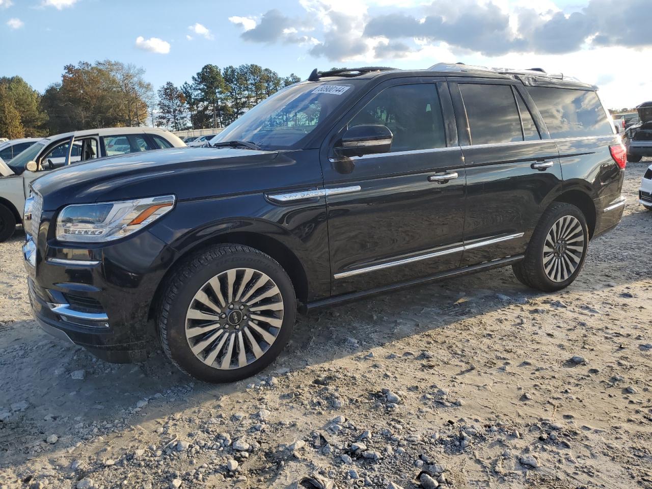 Lot #3026022945 2019 LINCOLN NAVIGATOR