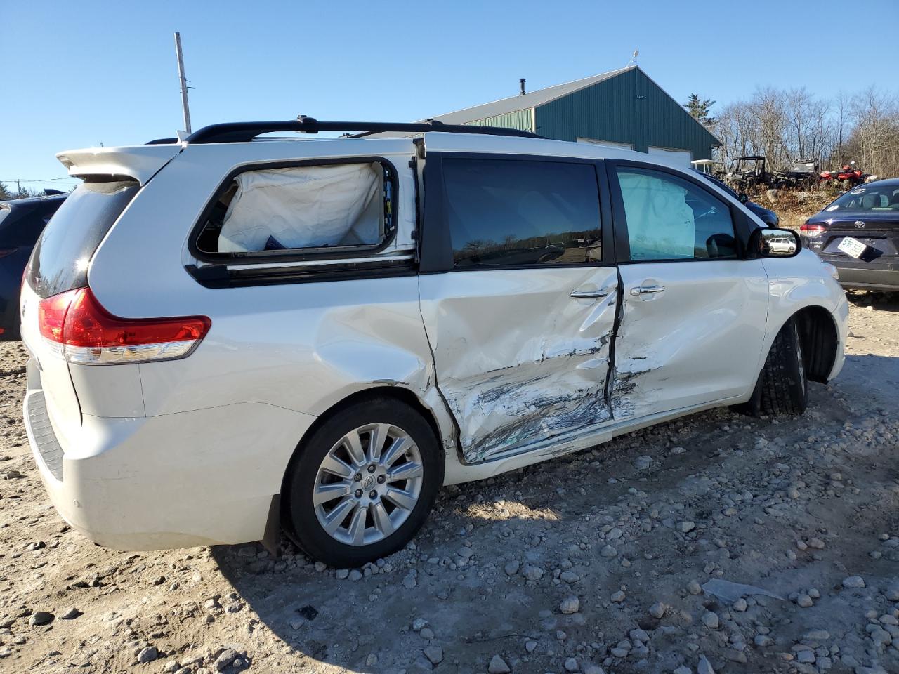 Lot #2996256386 2013 TOYOTA SIENNA XLE