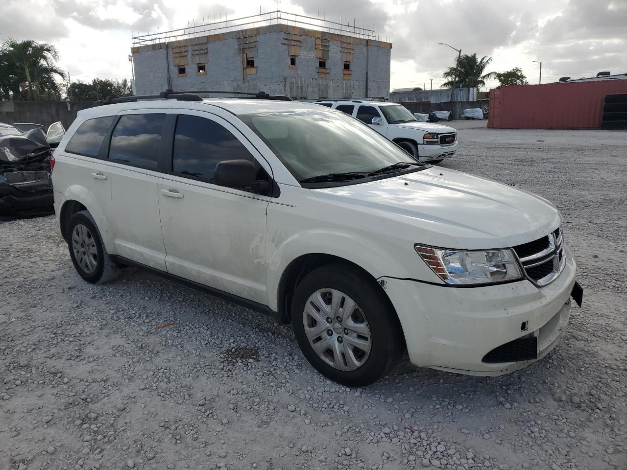 Lot #2994302121 2015 DODGE JOURNEY SE