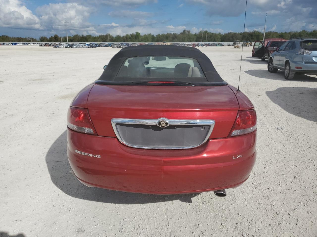 Lot #2970051624 2001 CHRYSLER SEBRING LX