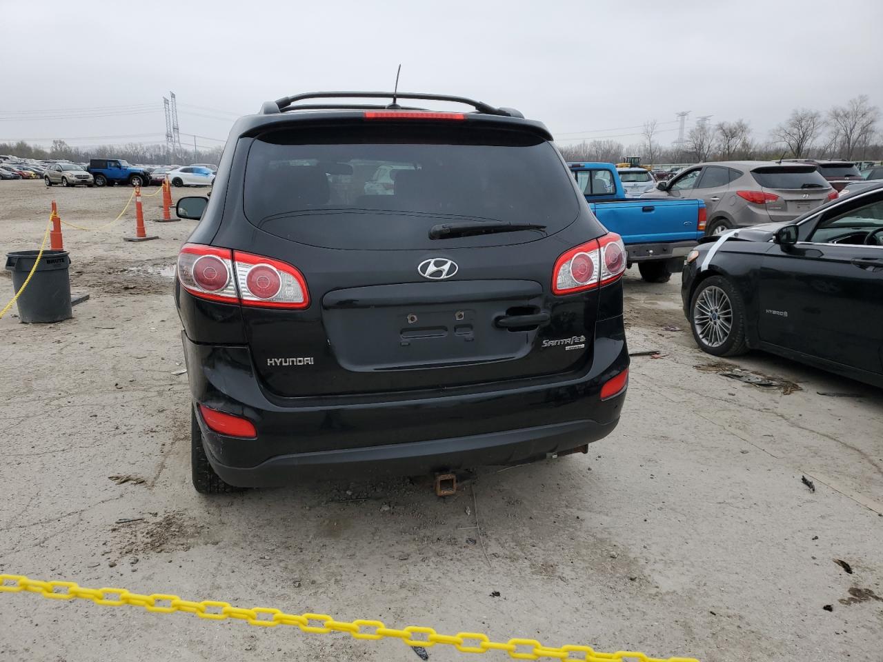 Lot #3024180860 2011 HYUNDAI SANTA FE S