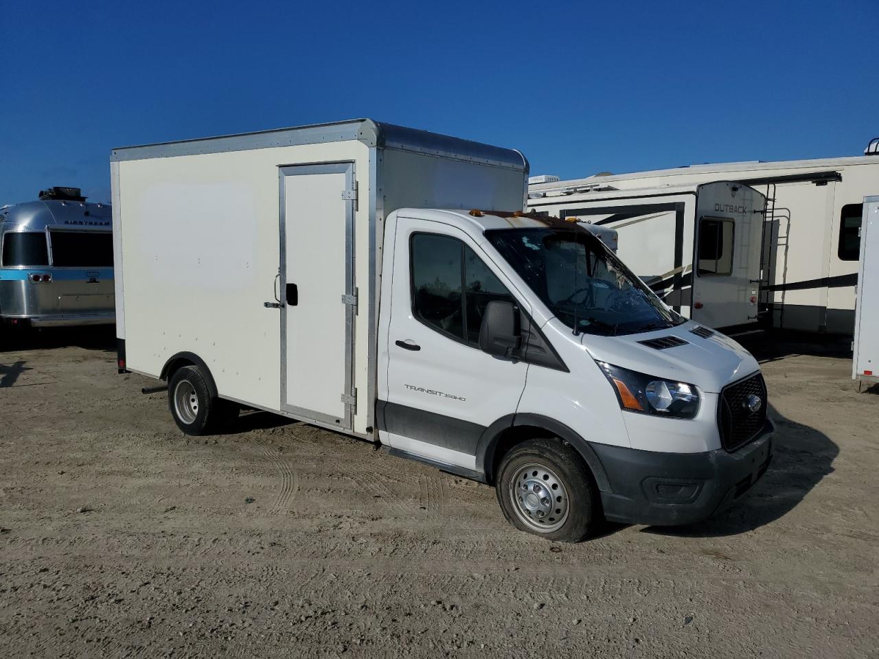 Lot #2989300434 2022 FORD TRANSIT T-