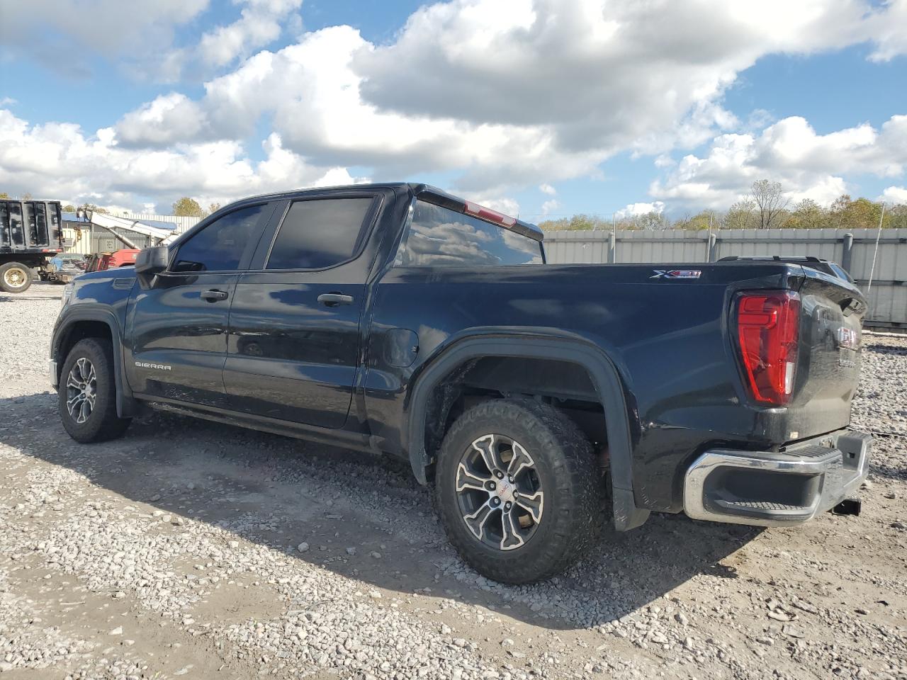 Lot #3023223233 2021 GMC SIERRA K15