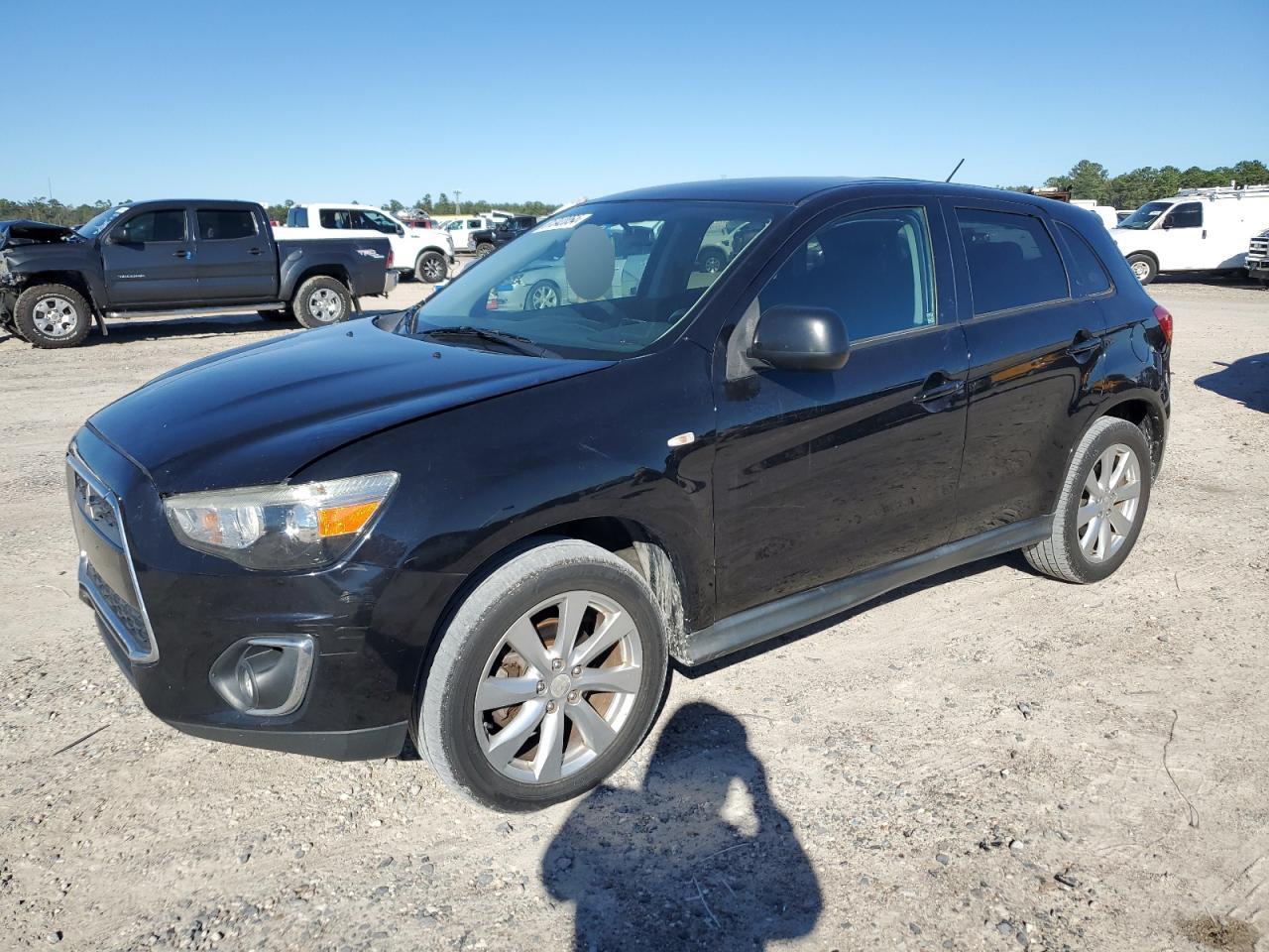 Lot #2993864325 2015 MITSUBISHI OUTLANDER