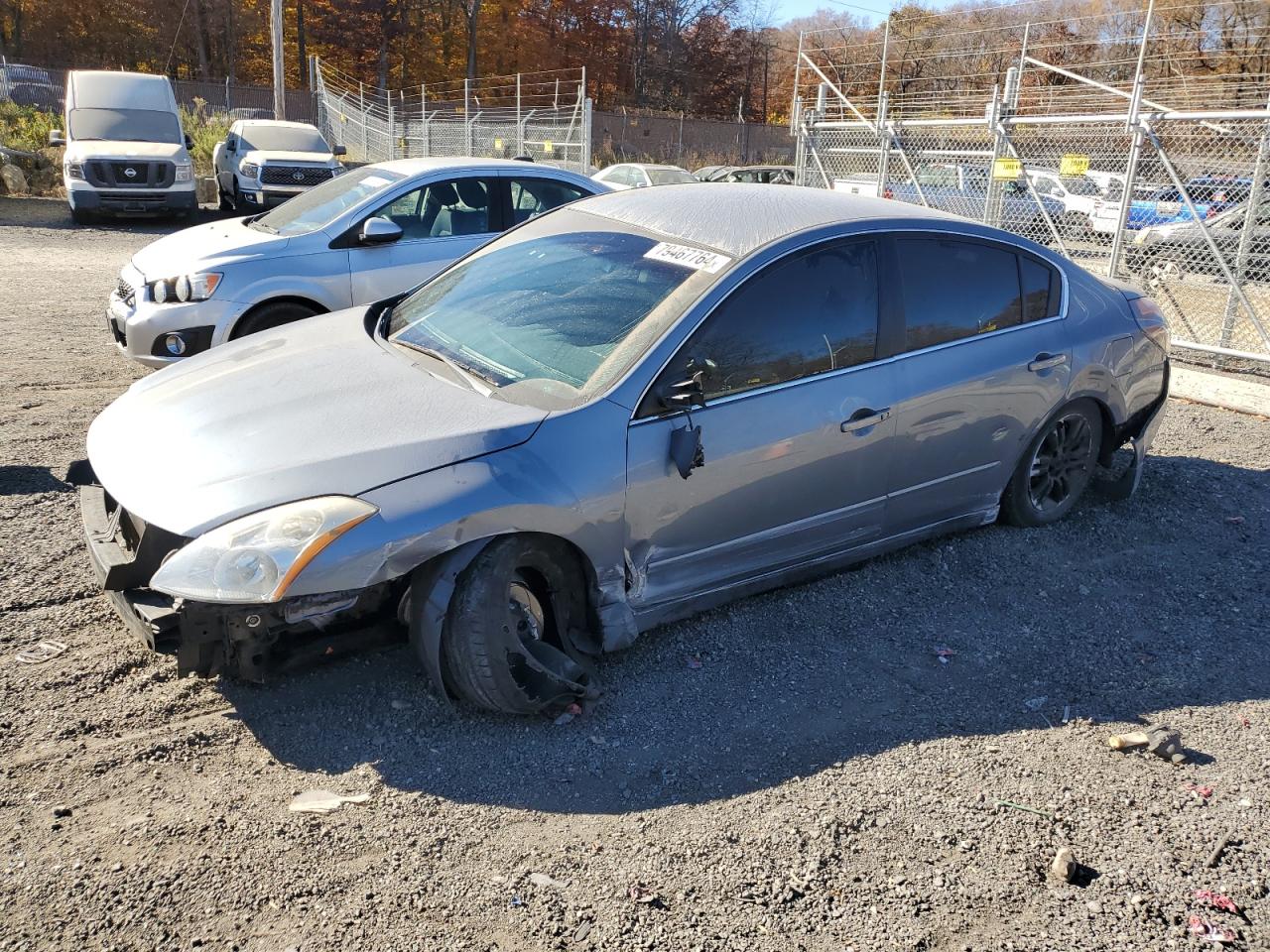 NISSAN ALTIMA BASE
