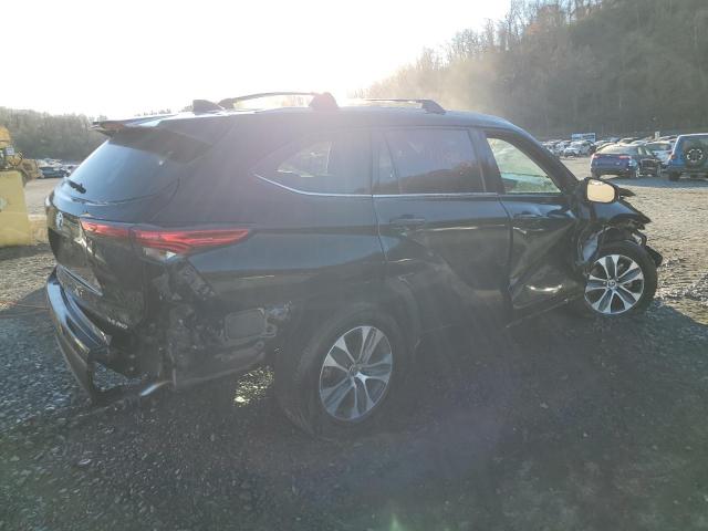 VIN 5TDGZRBH0NS560293 2022 TOYOTA HIGHLANDER no.3