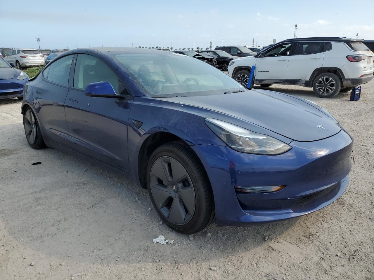 Lot #3003907507 2023 TESLA MODEL 3