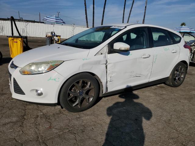 FORD FOCUS SE 2013 white  gas 1FADP3K24DL313950 photo #1