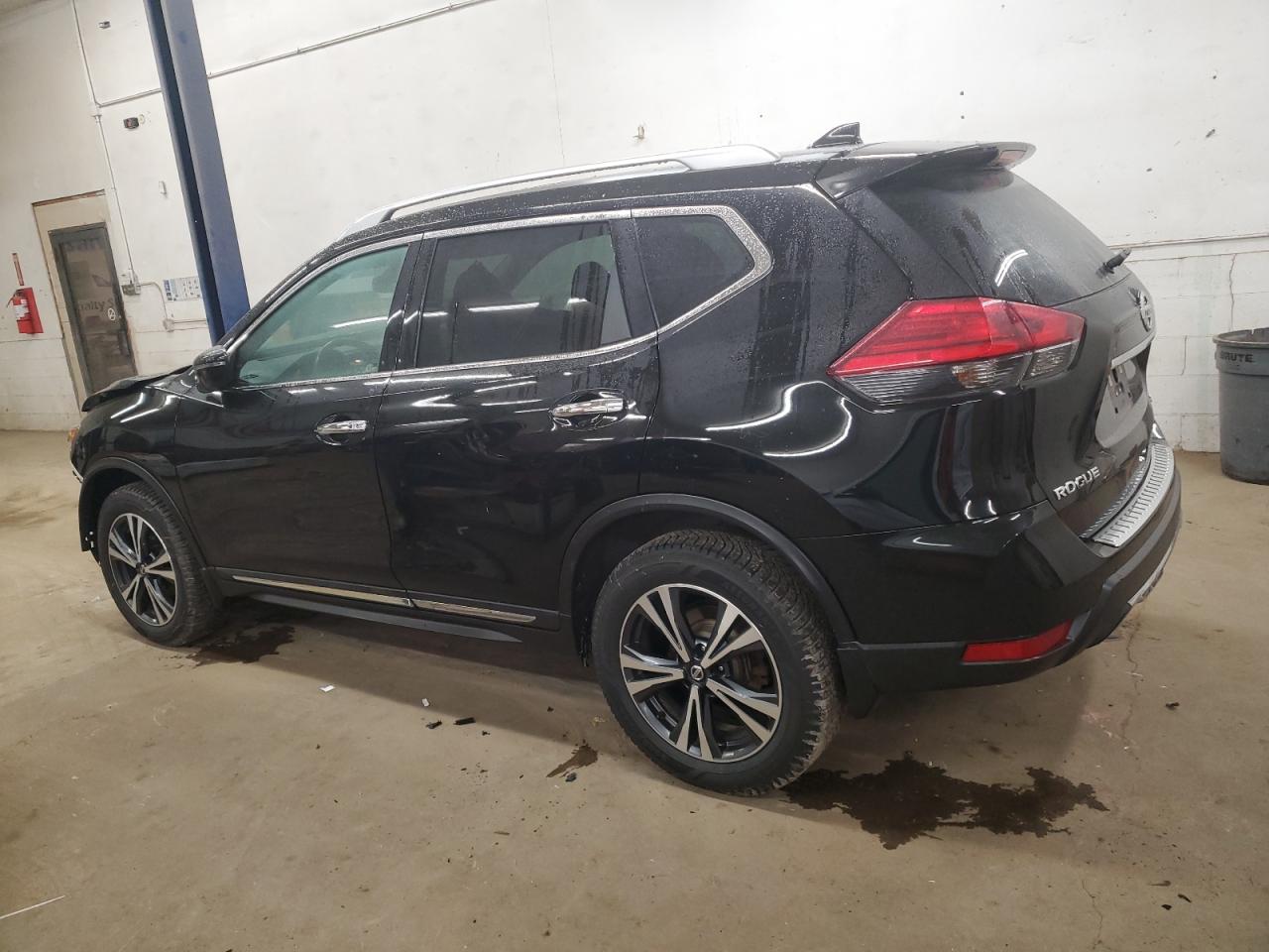 Lot #3026000967 2017 NISSAN ROGUE SV