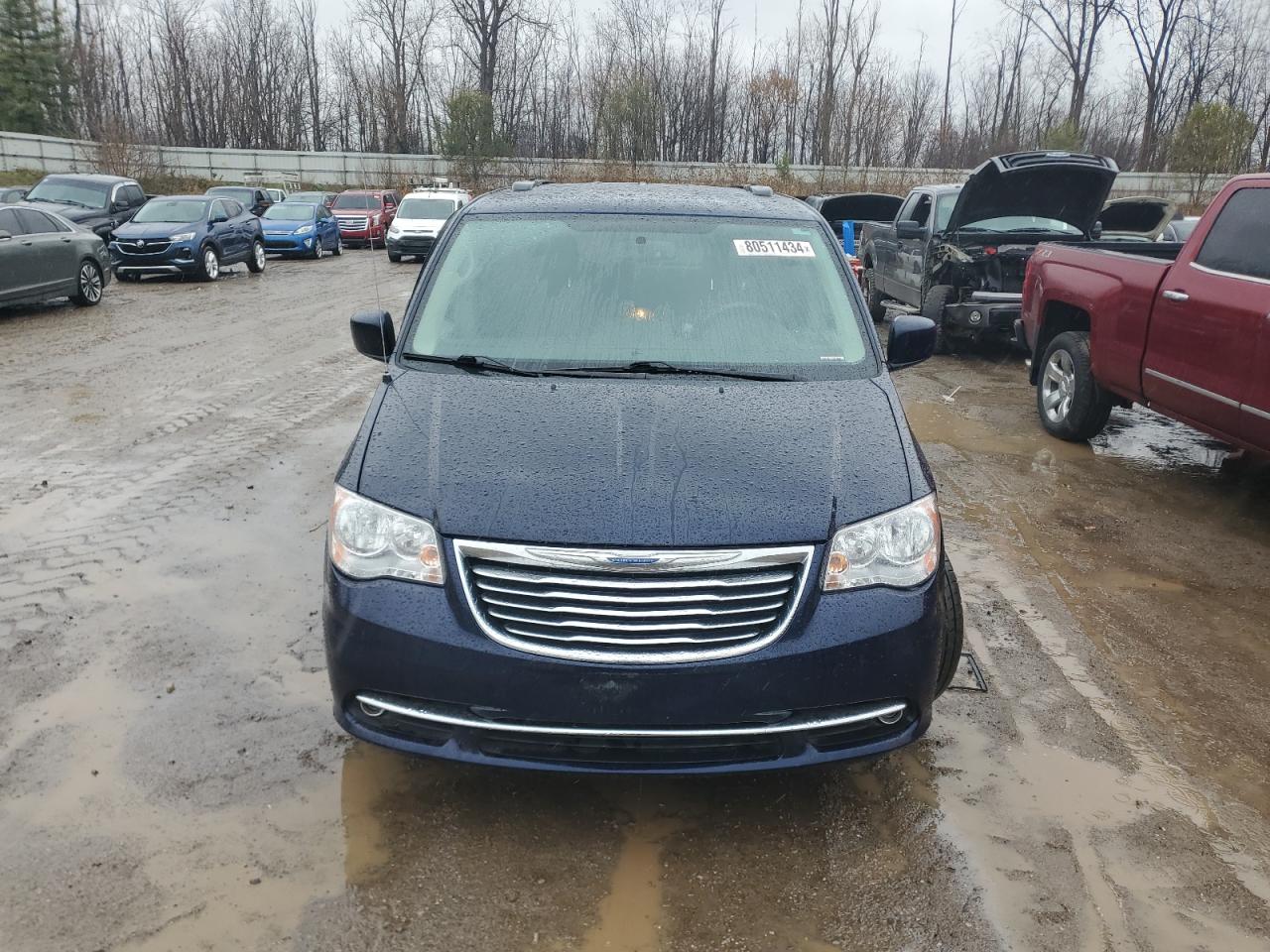 Lot #3028386795 2016 CHRYSLER TOWN & COU