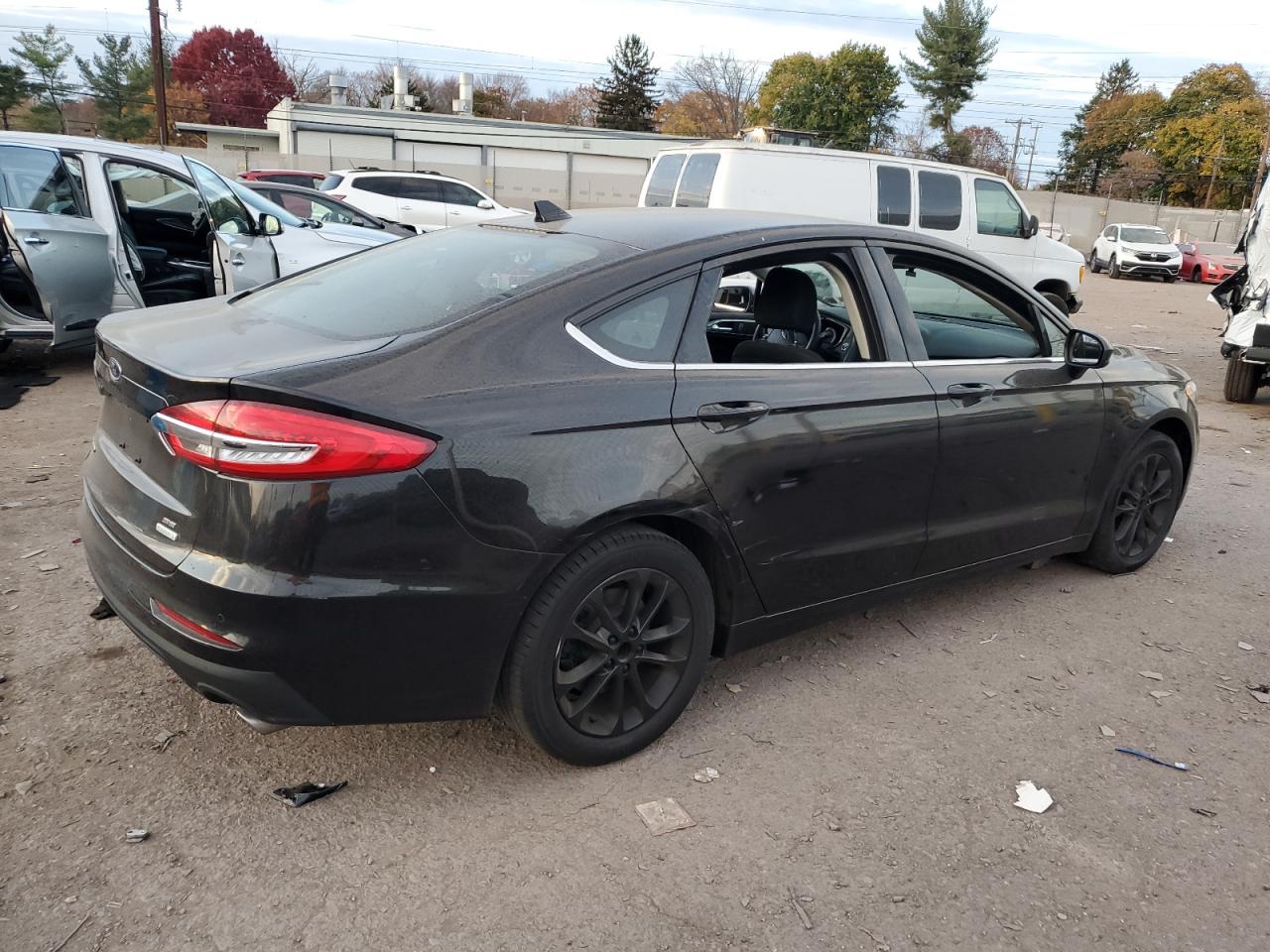 Lot #2989045558 2020 FORD FUSION SE