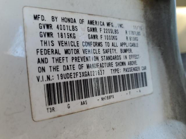 2016 ACURA ILX BASE W - 19UDE2F3XGA021637
