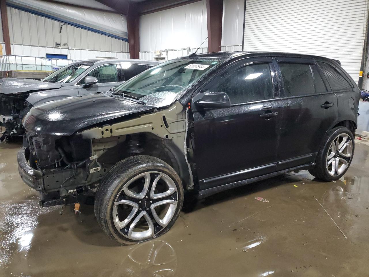  Salvage Ford Edge