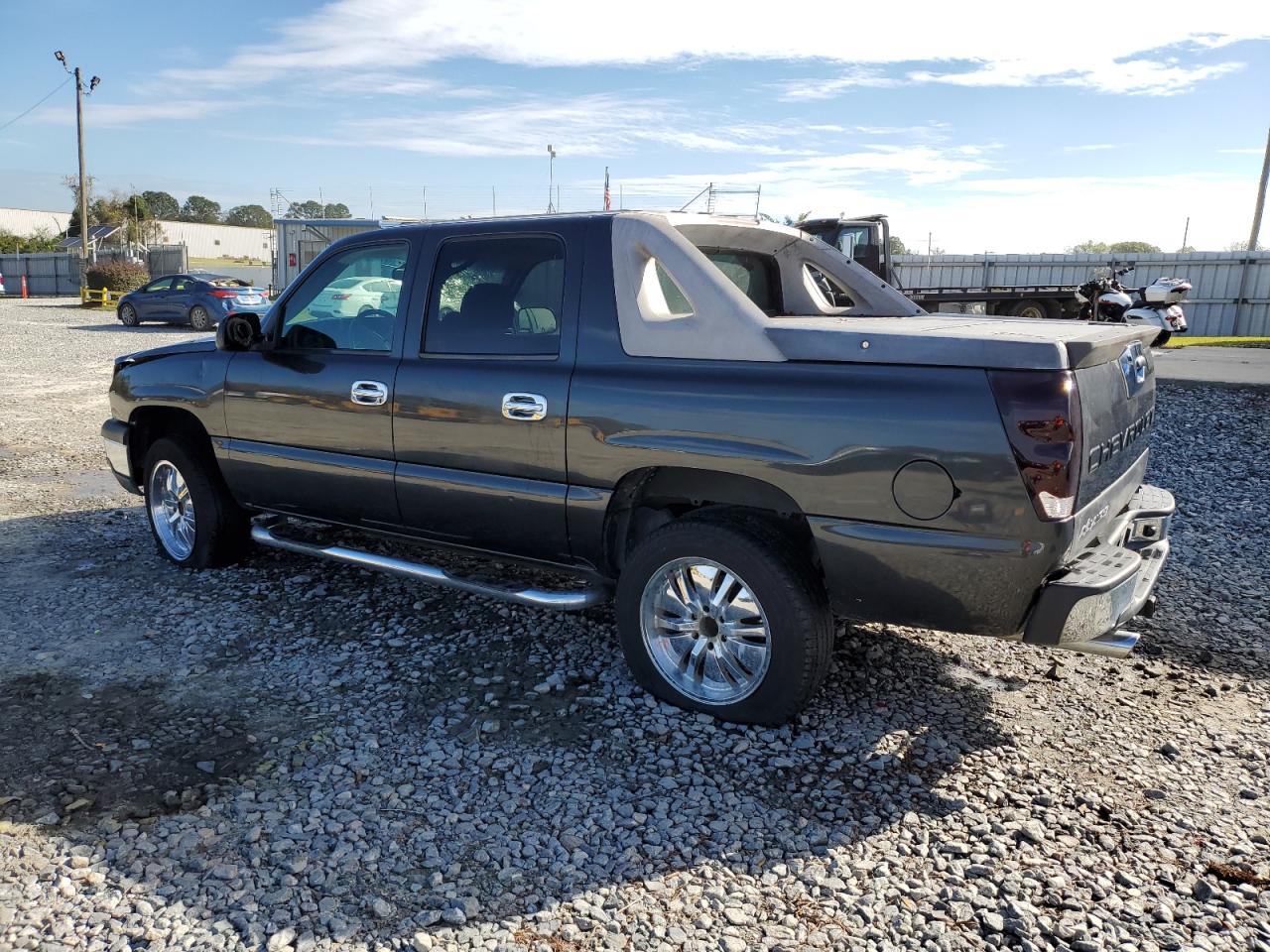 Lot #3020678926 2003 CHEVROLET AVALANCHE