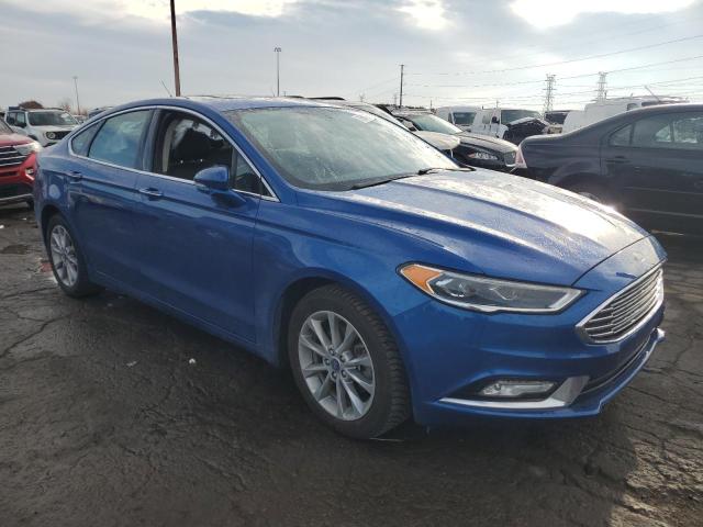 VIN 3FA6P0HD4HR396772 2017 Ford Fusion, SE no.4