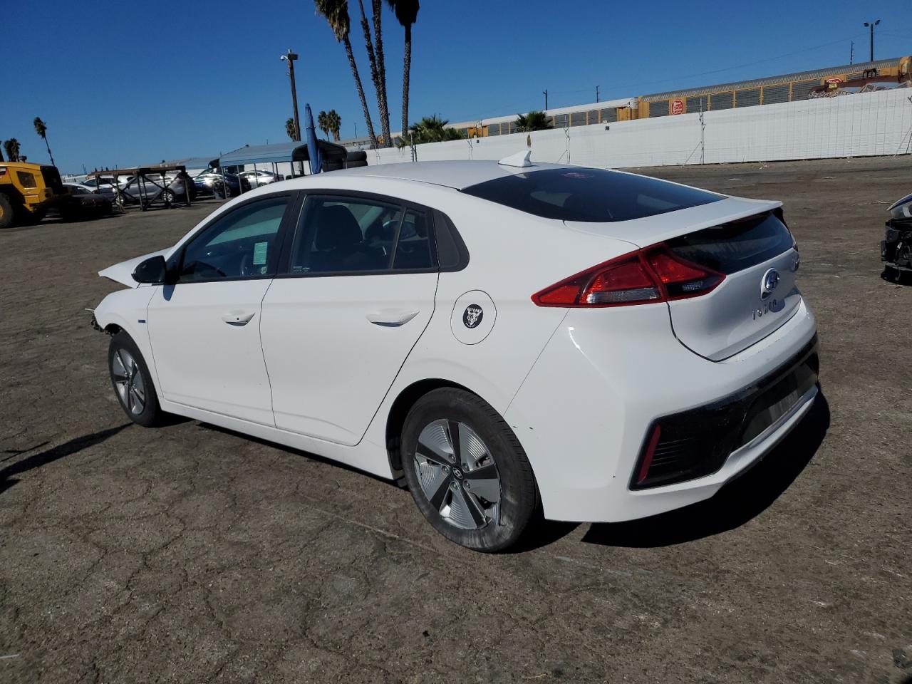 Lot #2976956572 2017 HYUNDAI IONIQ BLUE