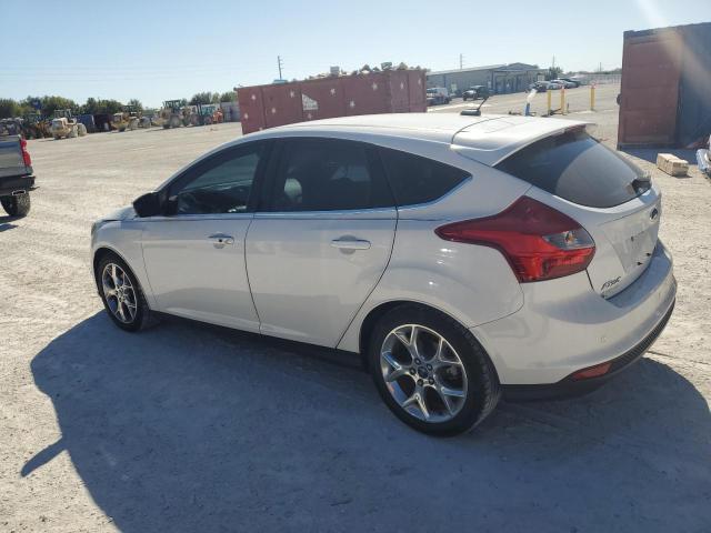 VIN 1FADP3N23DL379420 2013 FORD FOCUS no.2