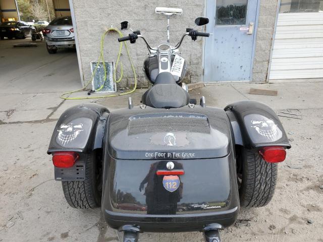 2015 HARLEY-DAVIDSON FLRT FREE 1HD1MCM18FB852492