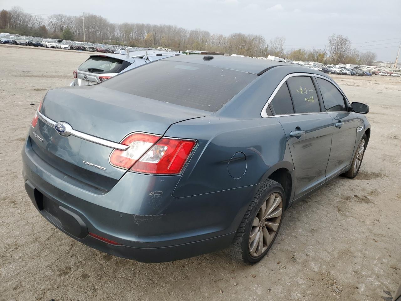 Lot #3024150914 2010 FORD TAURUS LIM