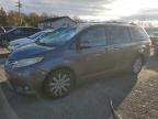 TOYOTA SIENNA XLE снимка