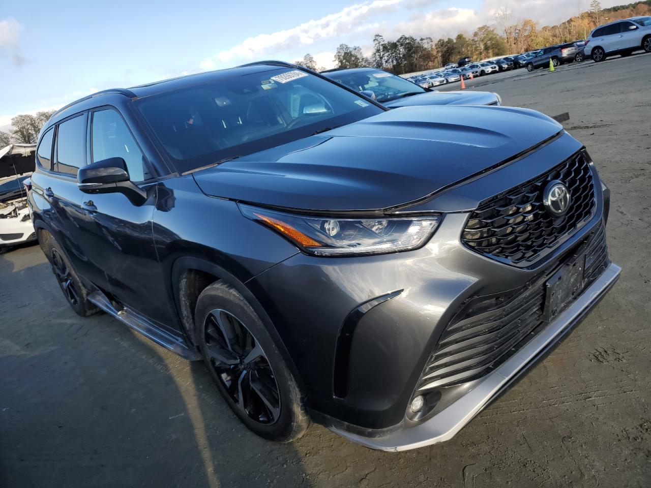 Lot #2991717044 2022 TOYOTA HIGHLANDER