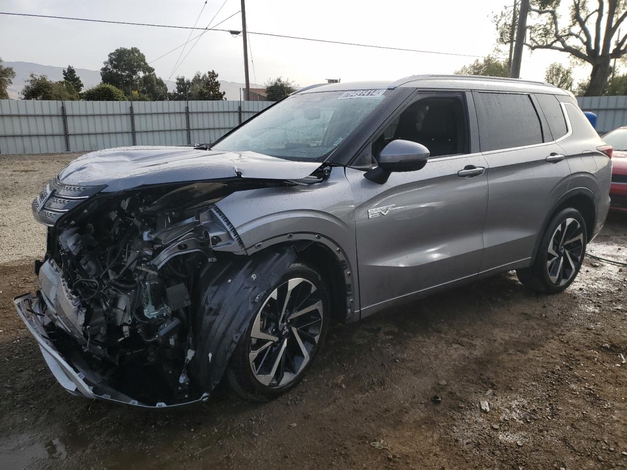 Lot #2982159126 2023 MITSUBISHI OUTLANDER