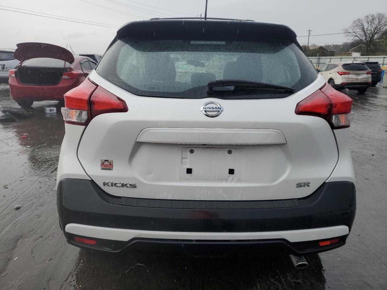 Lot #2976976649 2018 NISSAN KICKS S