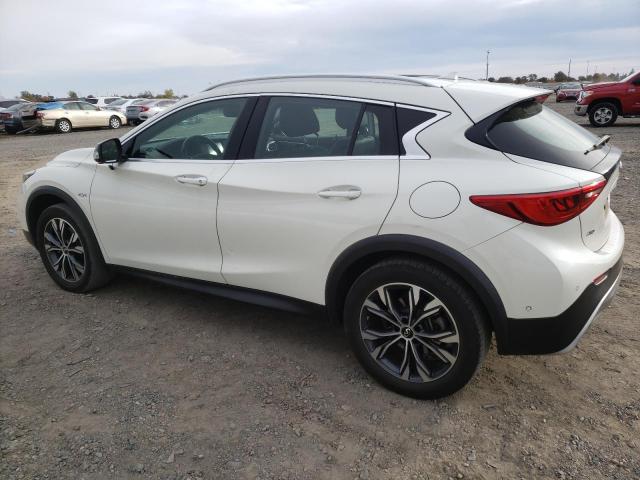 VIN SJKCH5CR2JA003228 2018 INFINITI QX30 no.2