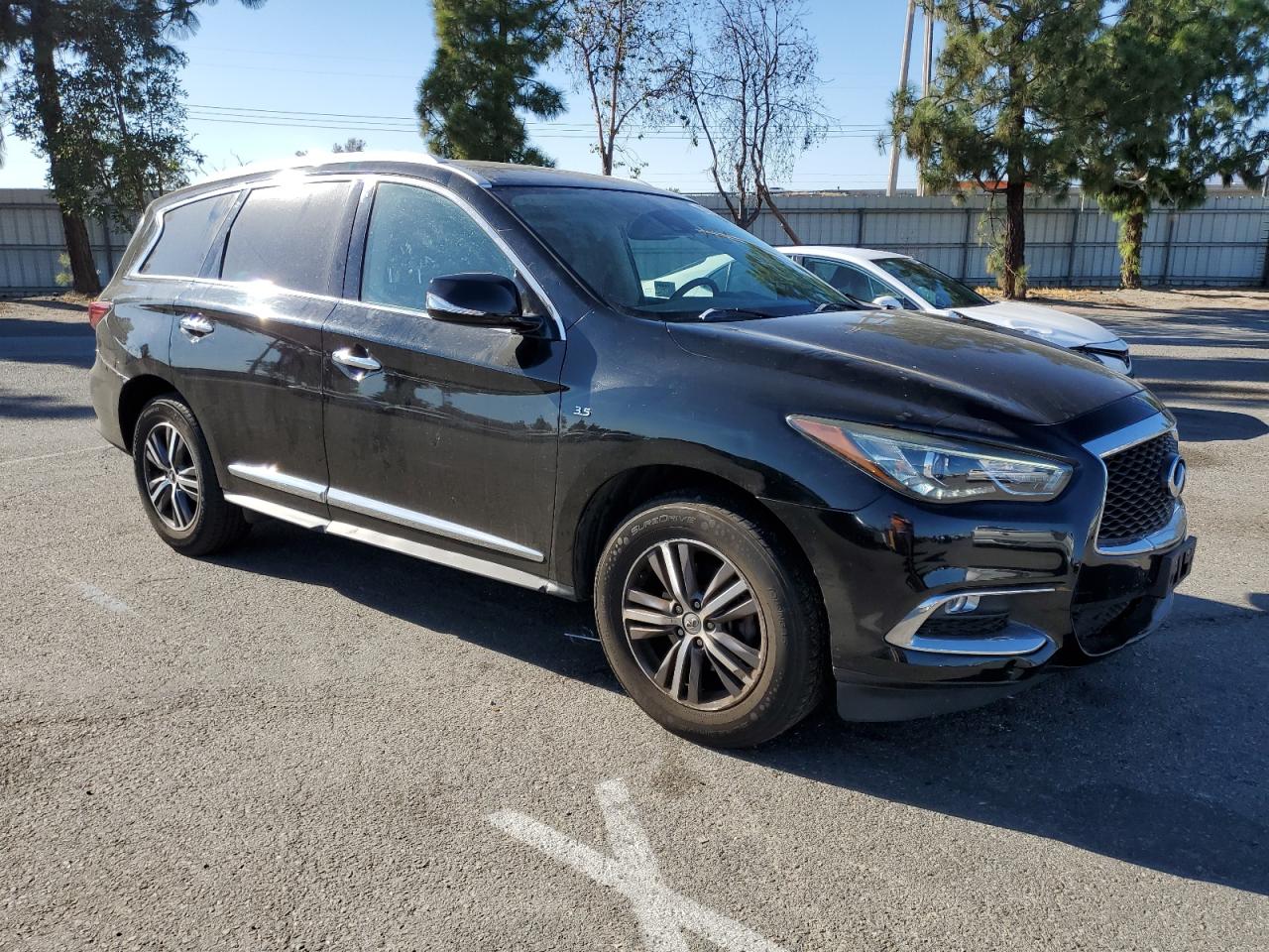INFINITI QX60 2019