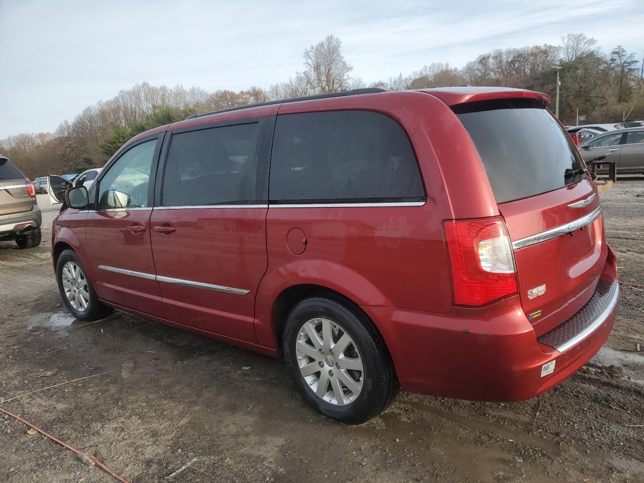 Lot #2986998814 2016 CHRYSLER TOWN & COU