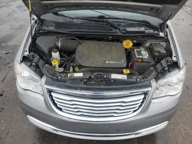 2015 CHRYSLER TOWN & COU - 2C4RC1BG8FR718098