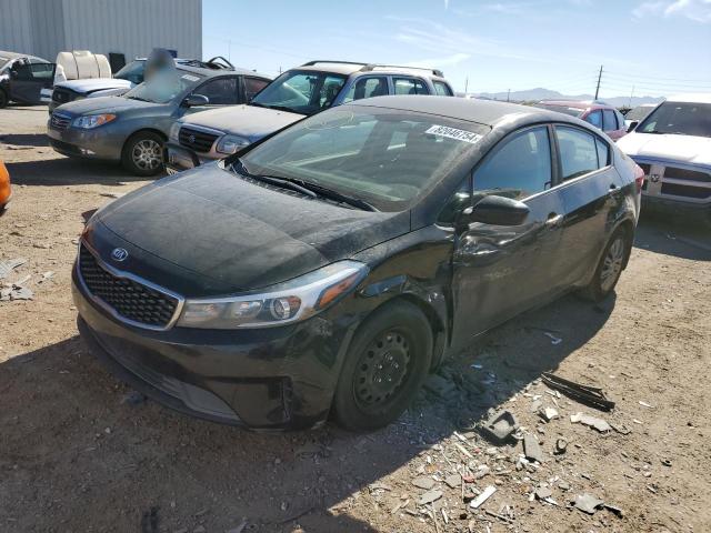 VIN 3KPFL4A75JE203737 2018 KIA FORTE no.1