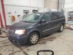 CHRYSLER TOWN & COU photo