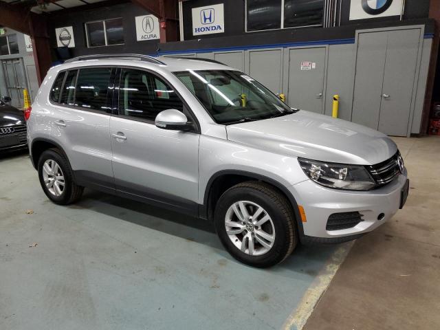 VIN WVGBV7AXXGW594369 2016 Volkswagen Tiguan, S no.4