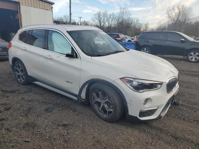 VIN WBXHT3C32G5F67427 2016 BMW X1 no.4