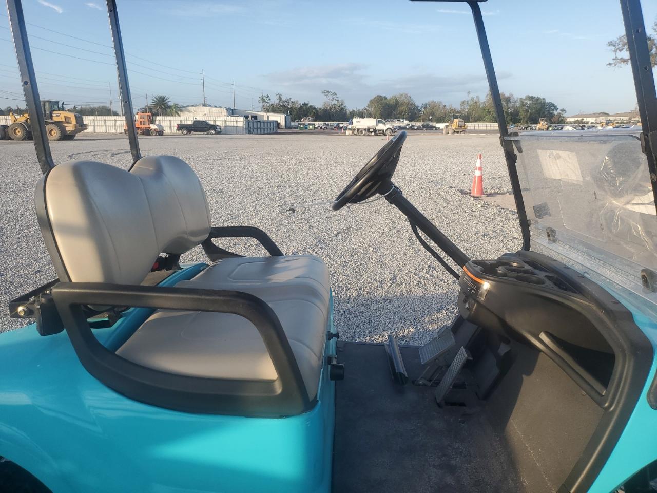 Lot #2993894303 2015 YAMAHA GOLF CART