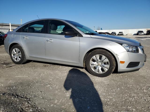 VIN 1G1PA5SHXE7181417 2014 CHEVROLET CRUZE no.4