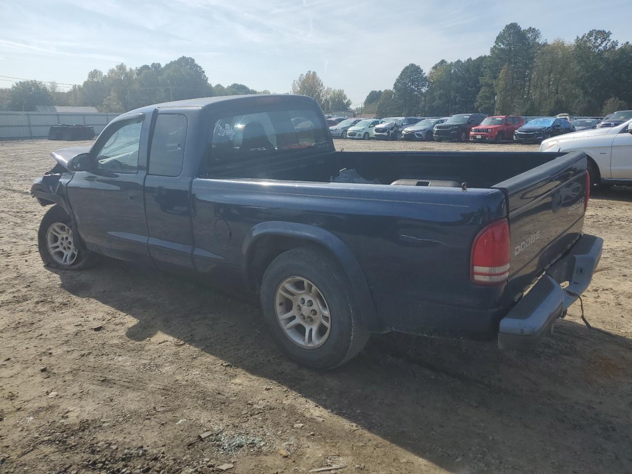 Lot #2979321692 2004 DODGE DAKOTA SXT